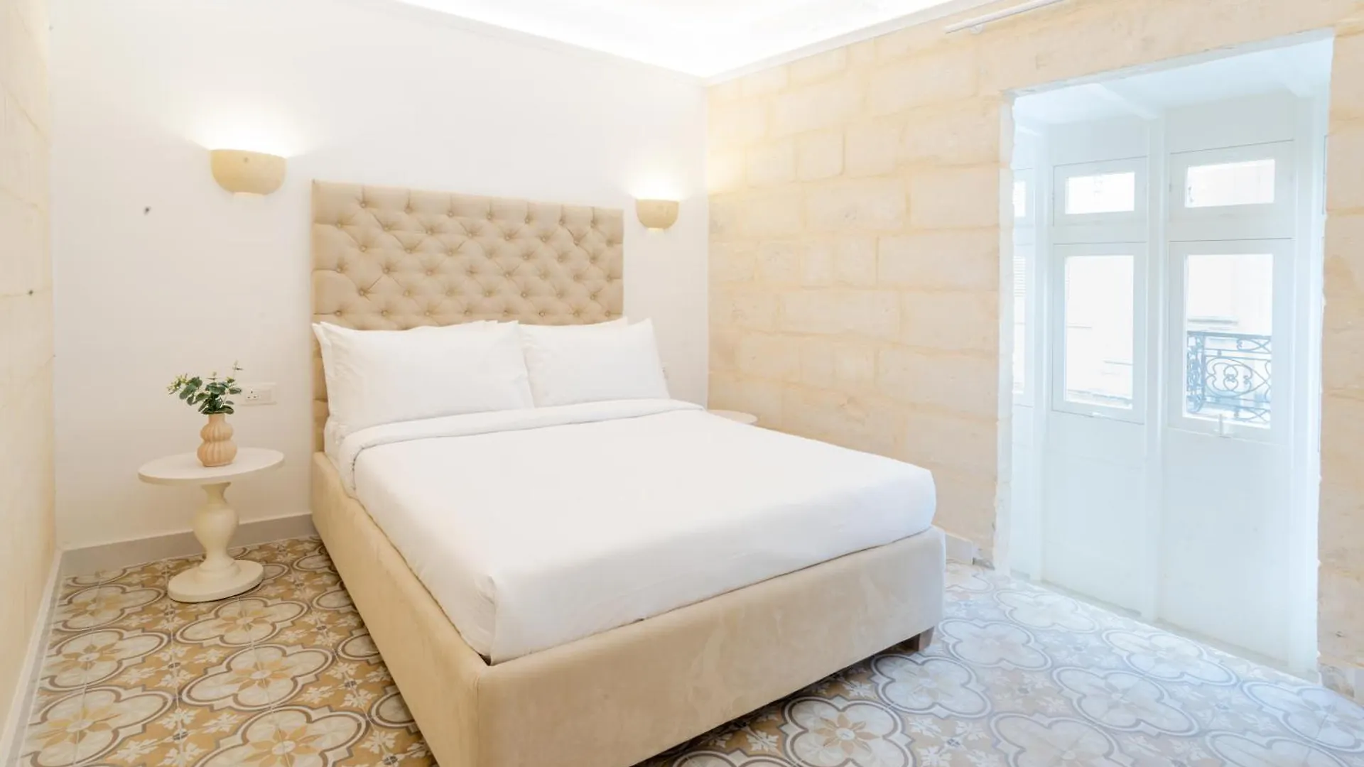 Pensjonat Mosta Stays By Zzzing