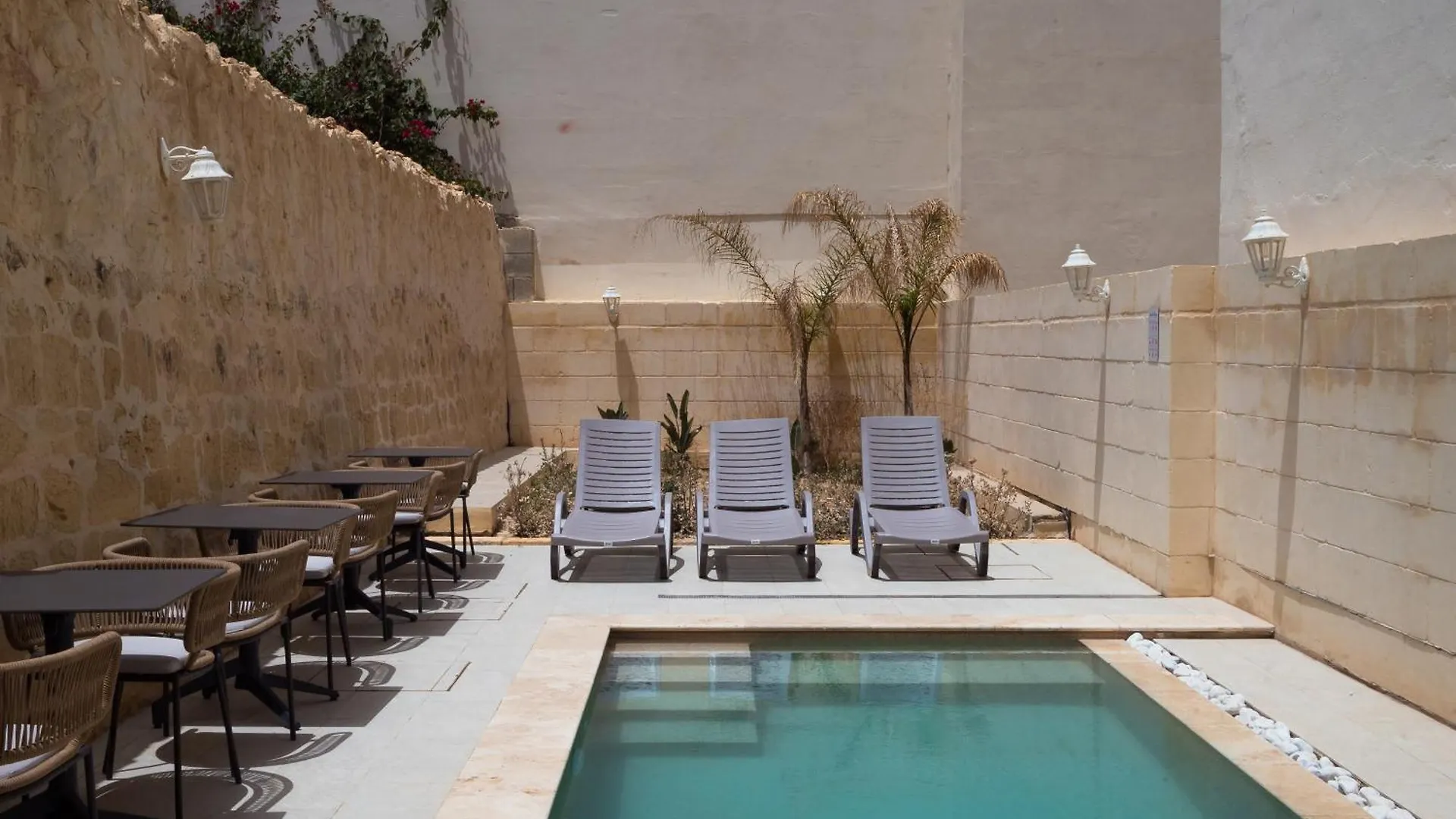 Mosta Stays By Zzzing Pensjonat