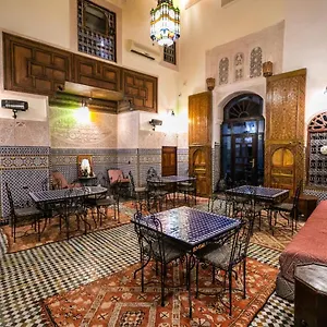 riad-fes-aicha.hotelfesmorocco.com/