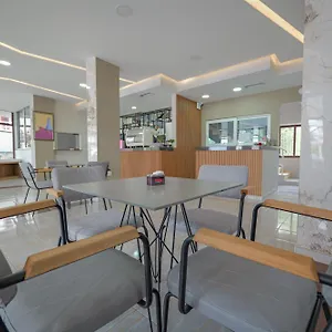 *** Hotel Kroi Albania