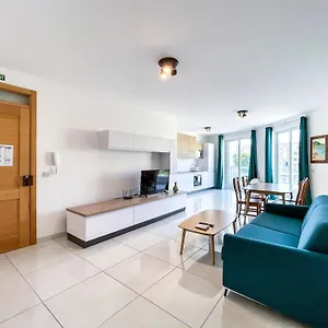 Hotel apartamentowy - Emmnic Court, Msida